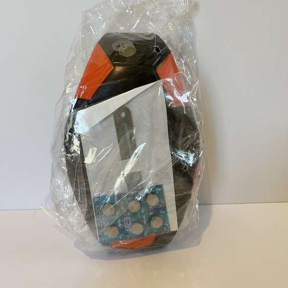GlowCity Light Up LED Soccer Ball - Blazing Red Edition New In Bag - Picture 3 of 3